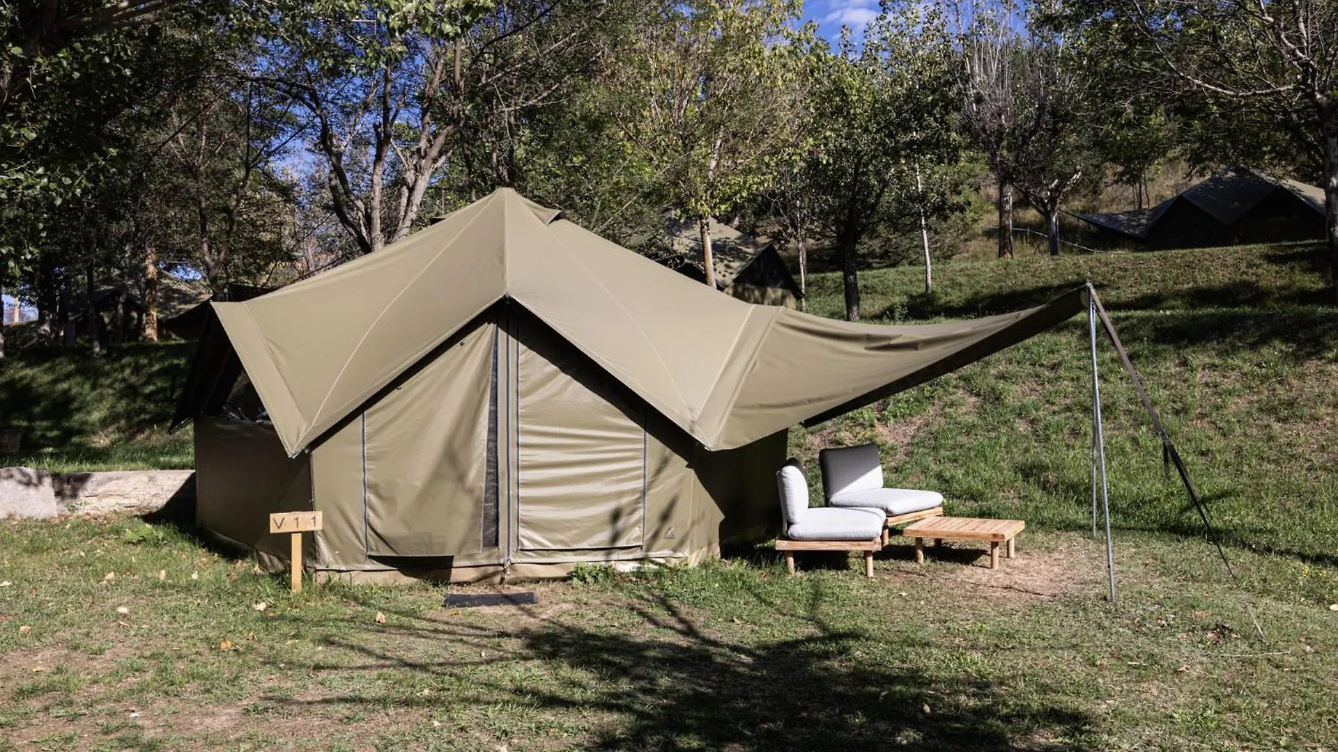 Basecamps Cerdanya Hotel Caixans 0*,