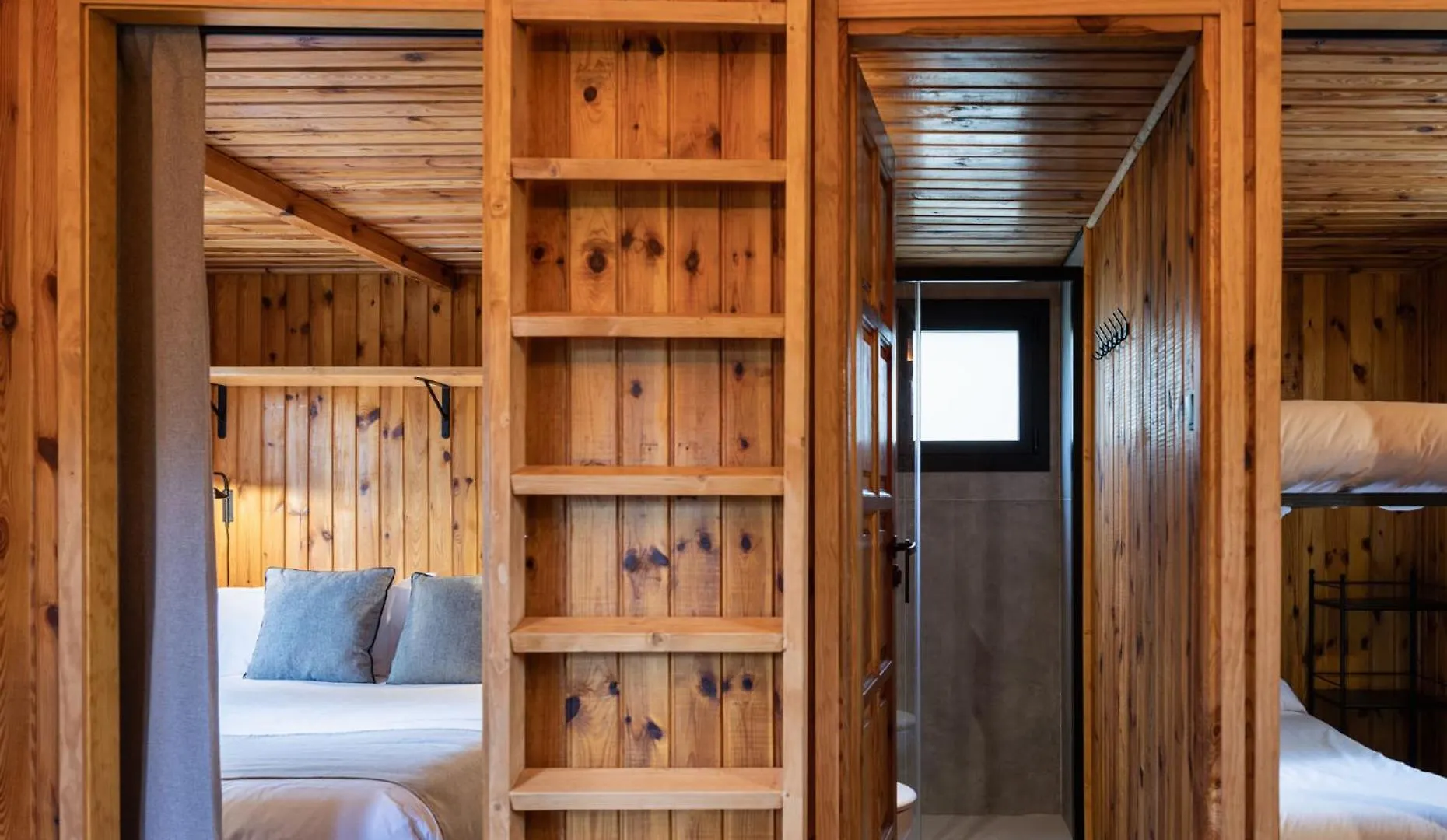 Basecamps Cerdanya Hotel Caixans